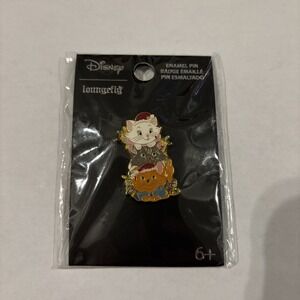 Loungefly Disney The‎ Aristocats Kittens Christmas Enamel Pin SEALED BRAND NEW